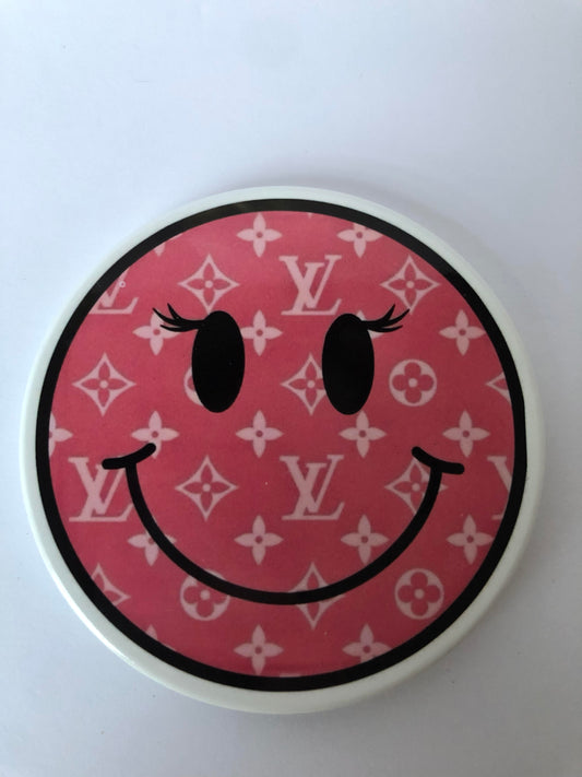 LV - Happy Face